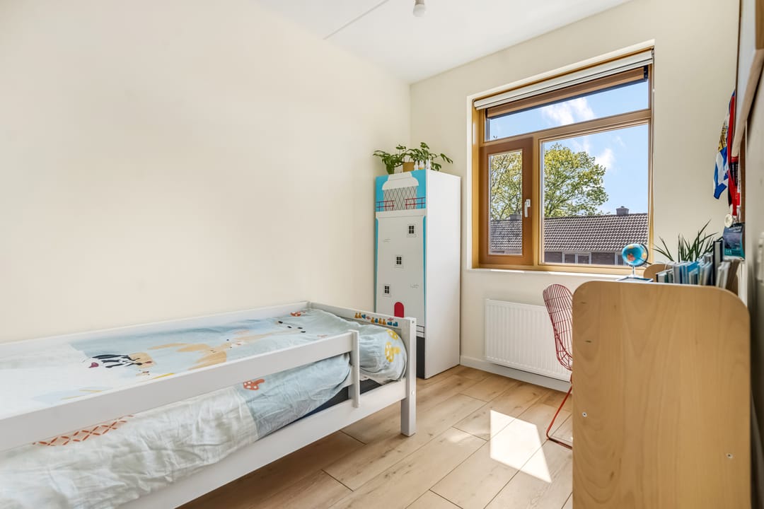 Foto 16 van Esdoornlaan 25