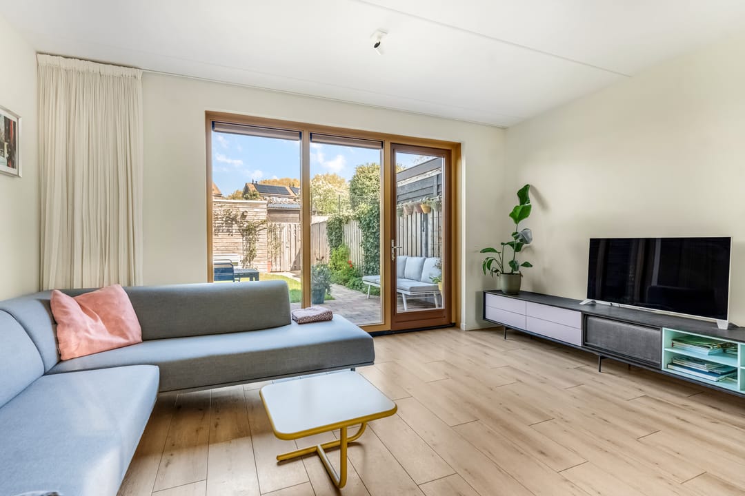 Foto 7 van Esdoornlaan 25