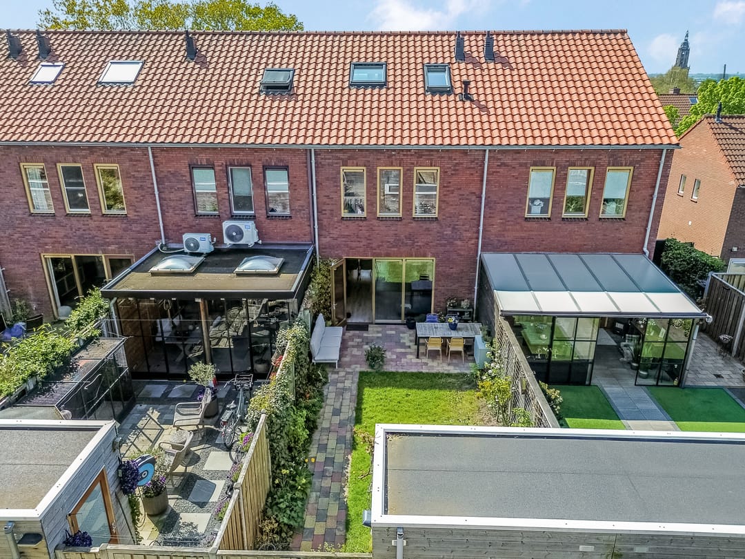 Foto 28 van Esdoornlaan 25