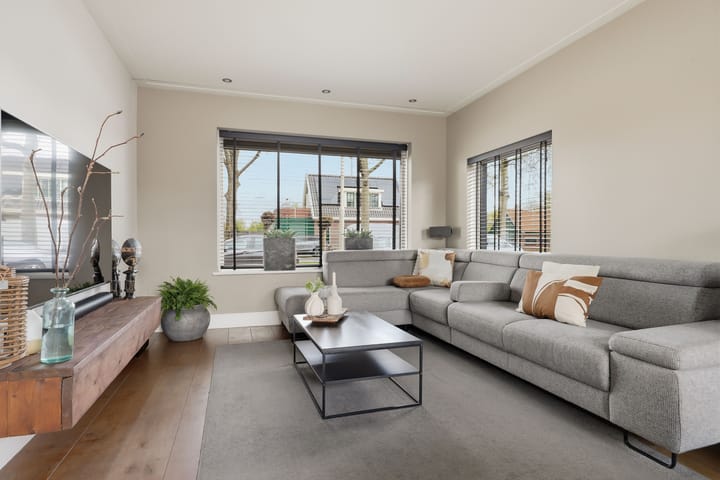 Photo 2 of Oranjeboomkade 5