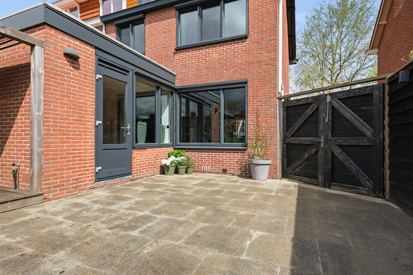 Photo 10 of Oranjeboomkade 5