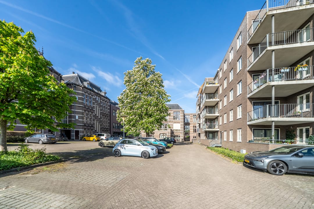 Foto 28 van St. Elisabethshof 115