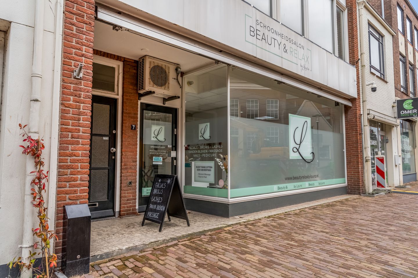 Foto 44 van Damstraat 7-A