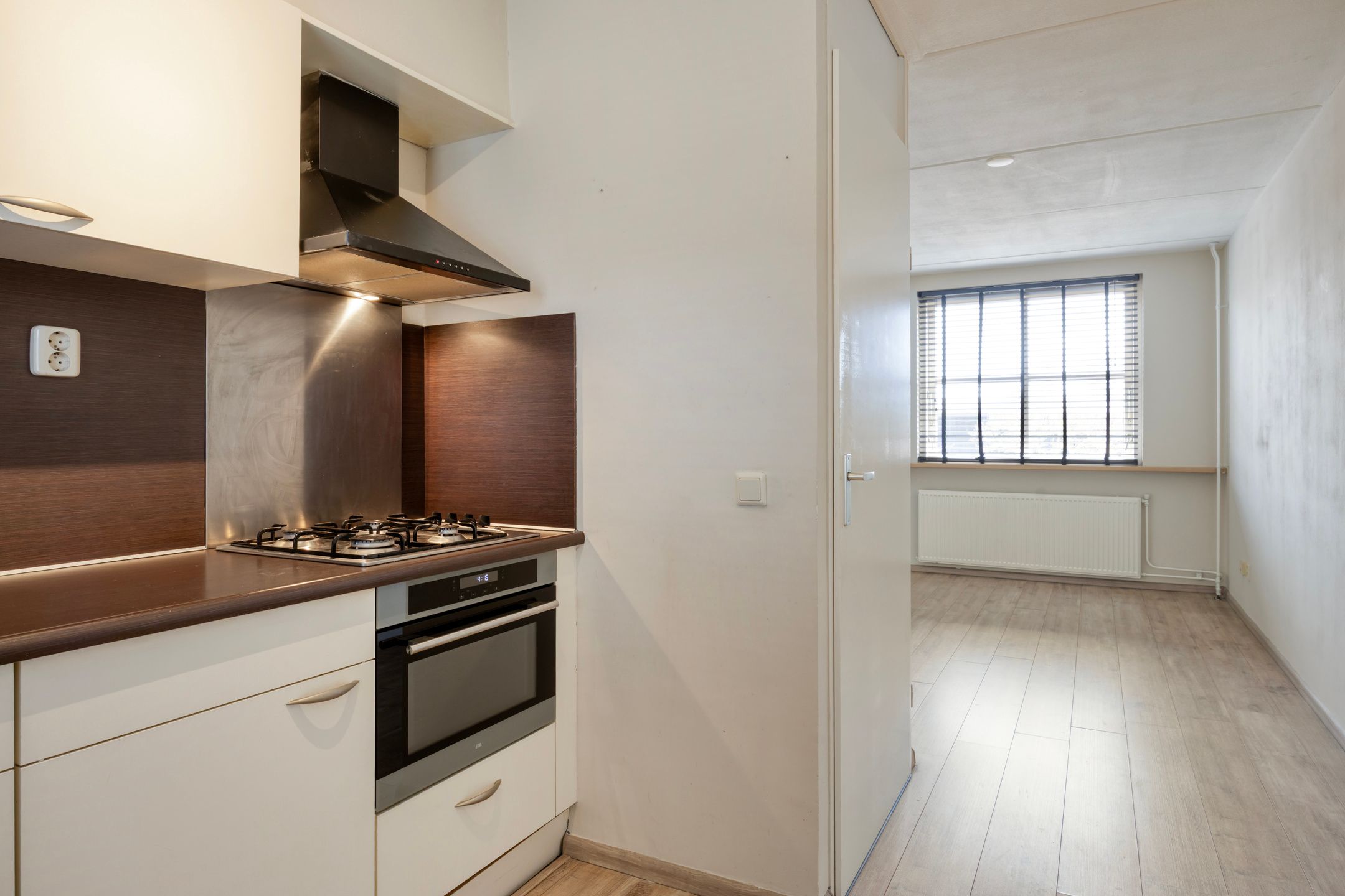 Photo 3 of Weverstraat 25