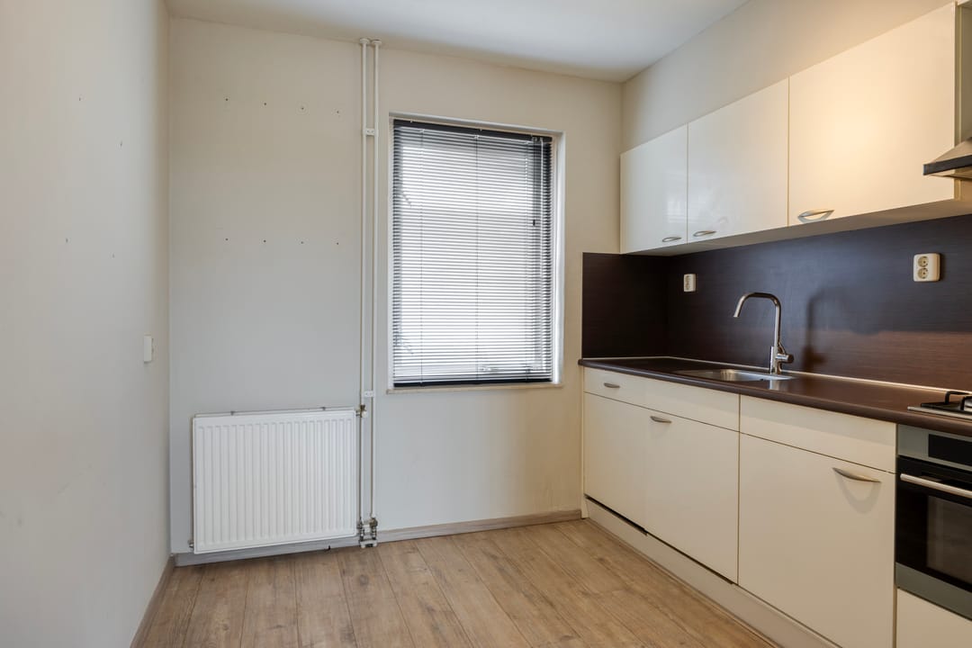 Photo 8 of Weverstraat 25