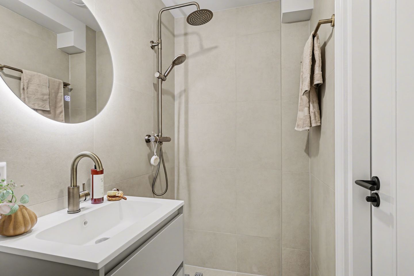 Foto 14 van Zesstedenweg 71-B