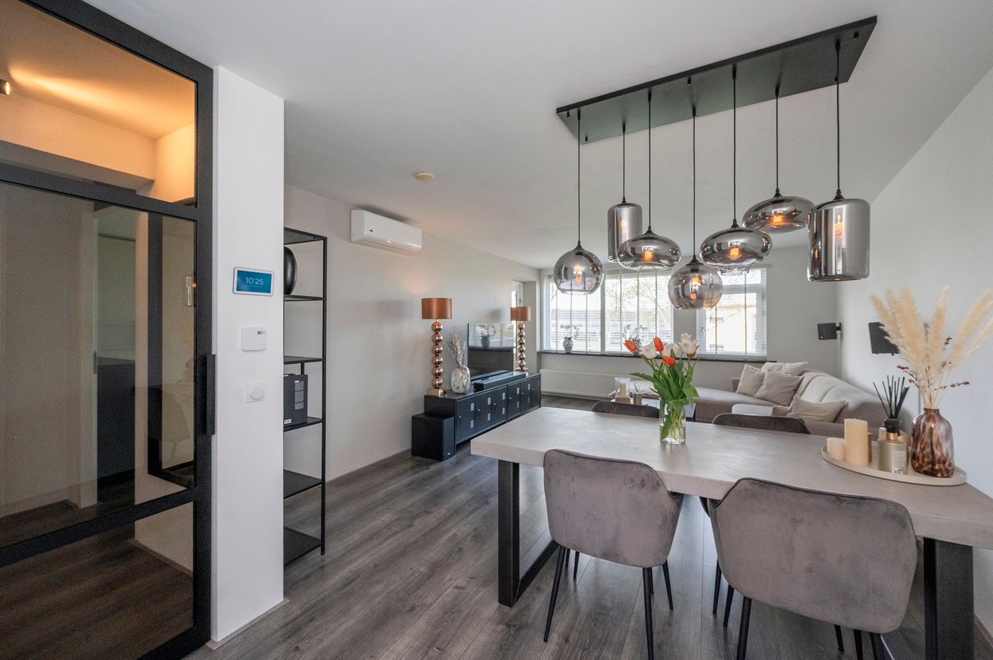 Foto 14 van Johannes Vermeerstraat 142