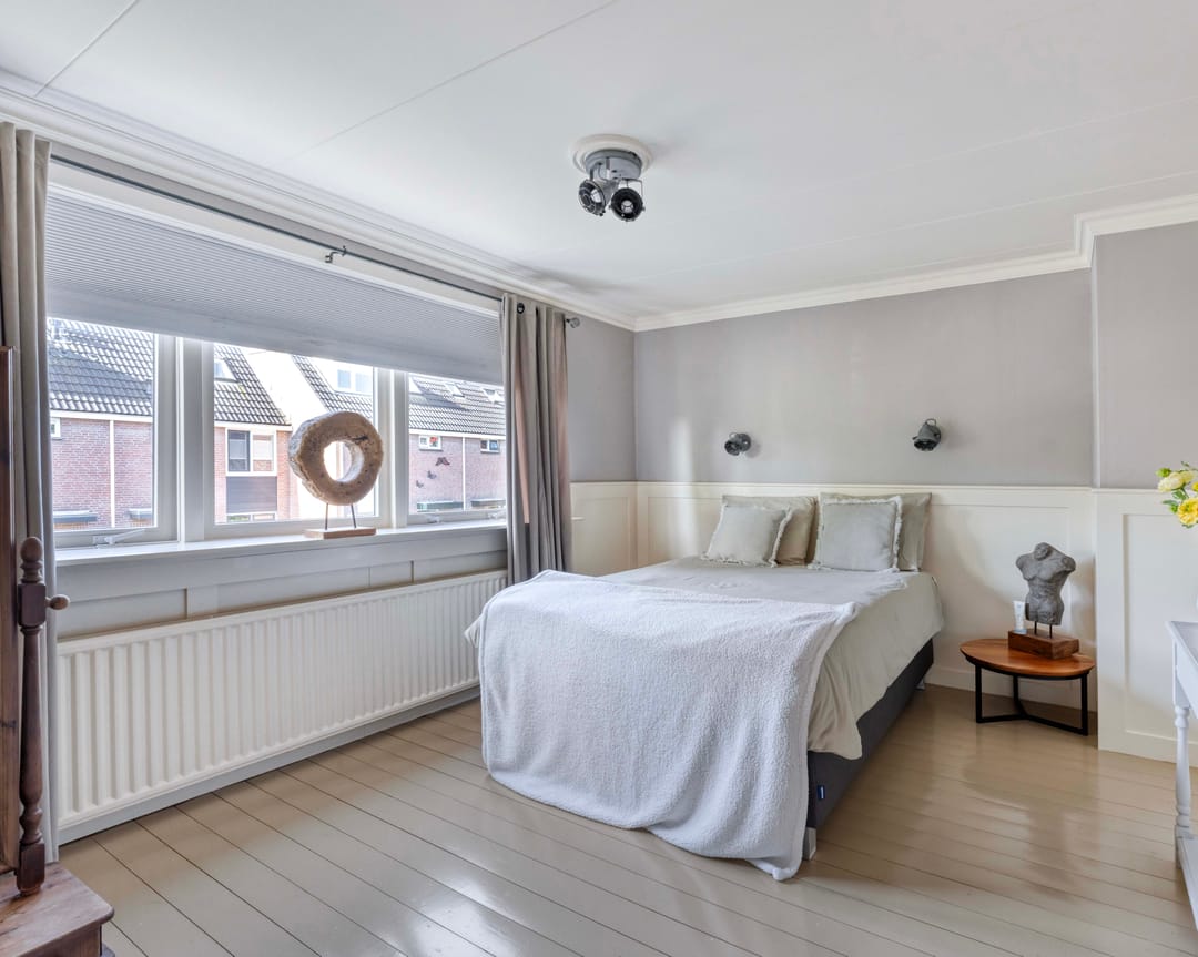 Foto 22 van Looijersdijk 14