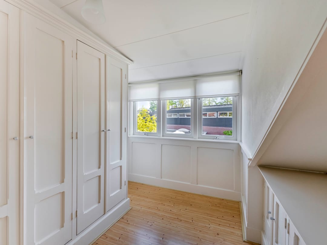 Foto 28 van Looijersdijk 14