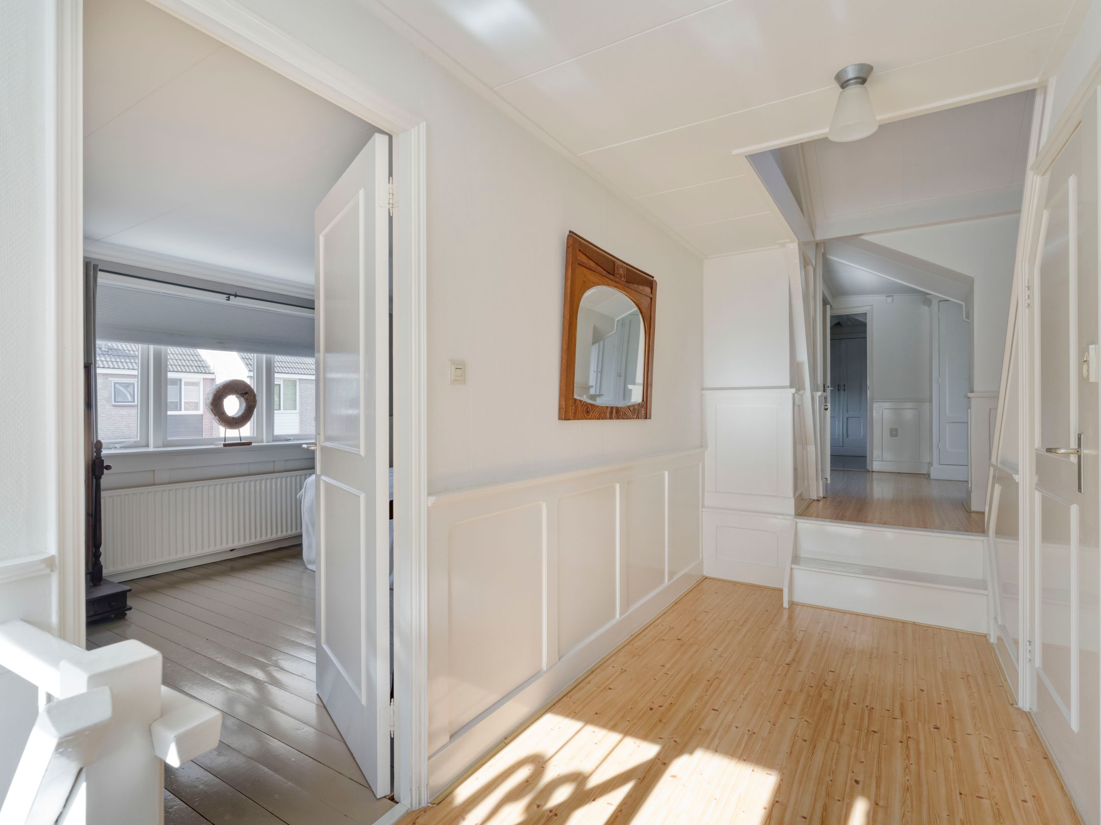 Foto 21 van Looijersdijk 14