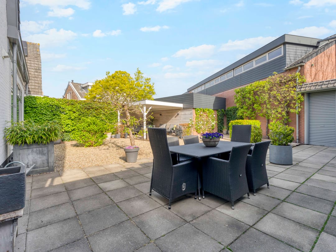 Foto 37 van Looijersdijk 14