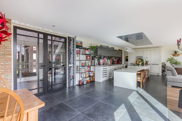 Vrijstaande woning te koop: Kleine Buren 26, Pingjum