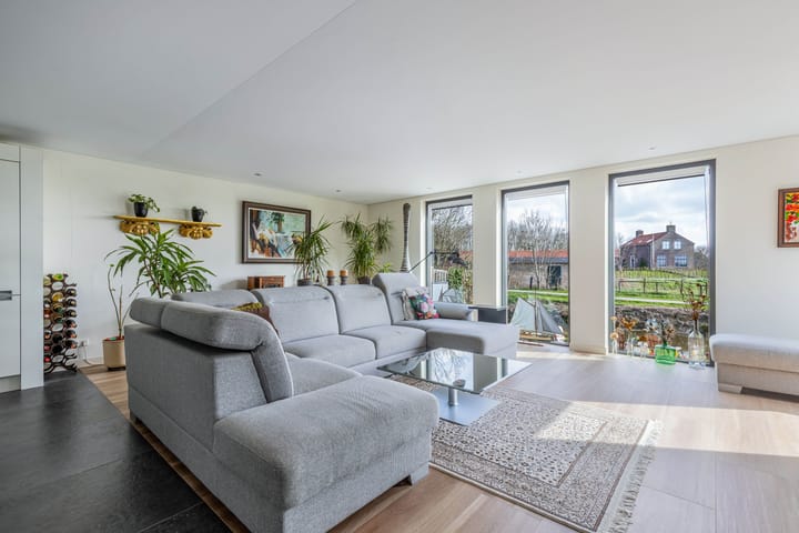 Vrijstaande woning te koop: Kleine Buren 26, Pingjum