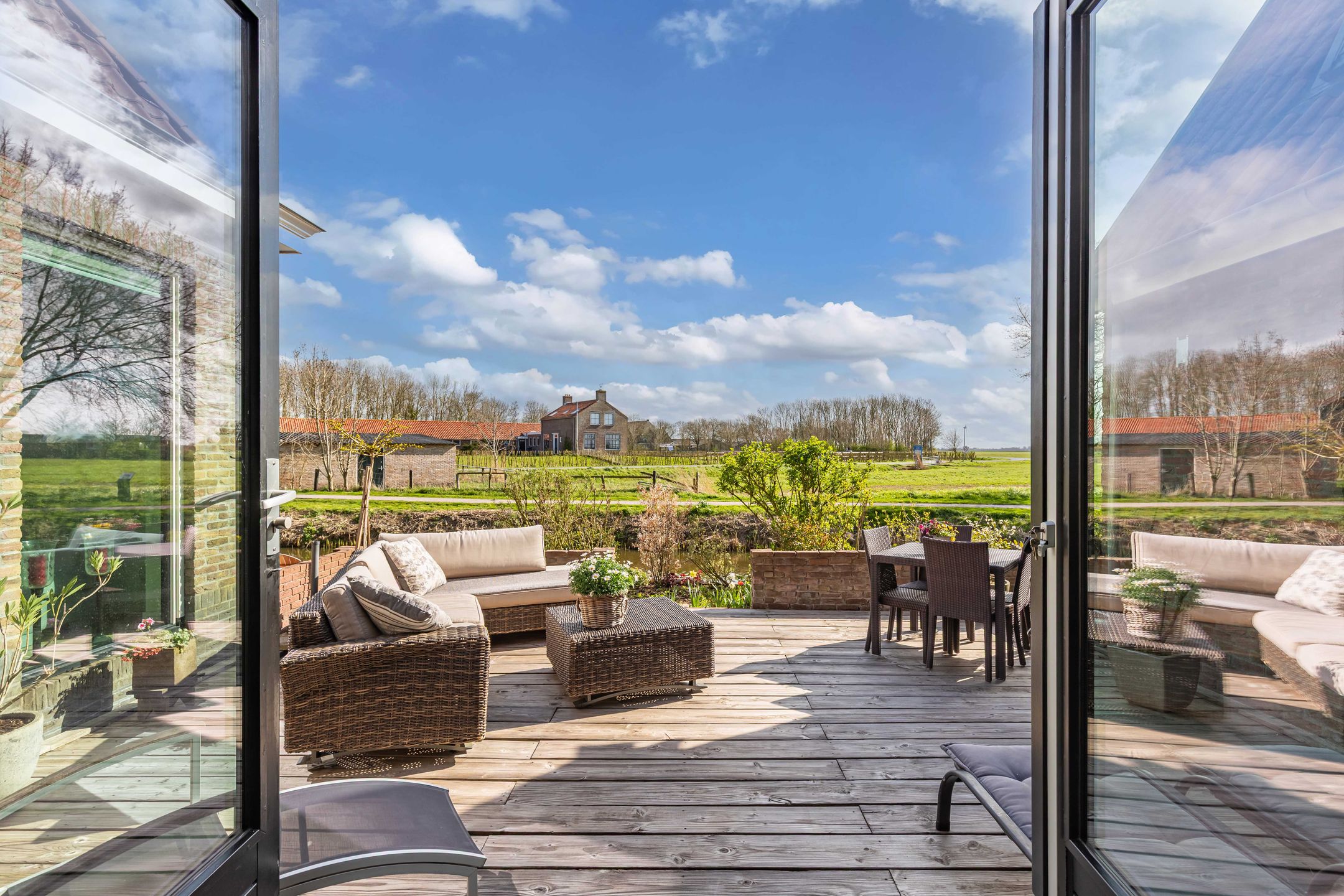 Luxury Village Villa with B&B and Scenic Views — 21
