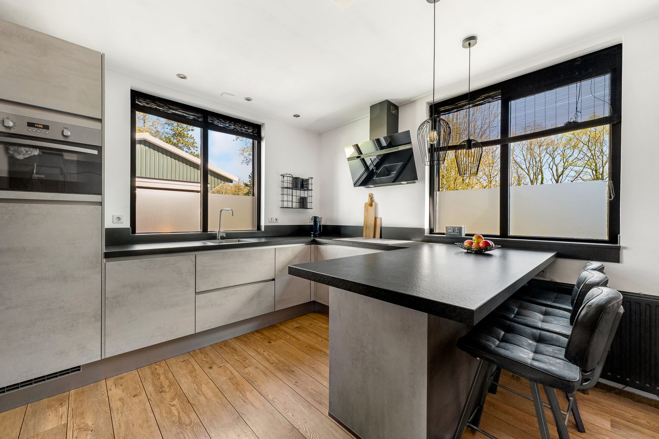 Foto 30 van Glinthaar 5