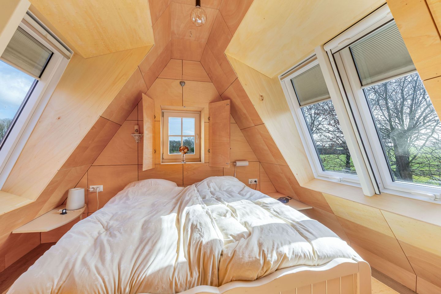 Luxury Village Villa with B&B and Scenic Views — 50