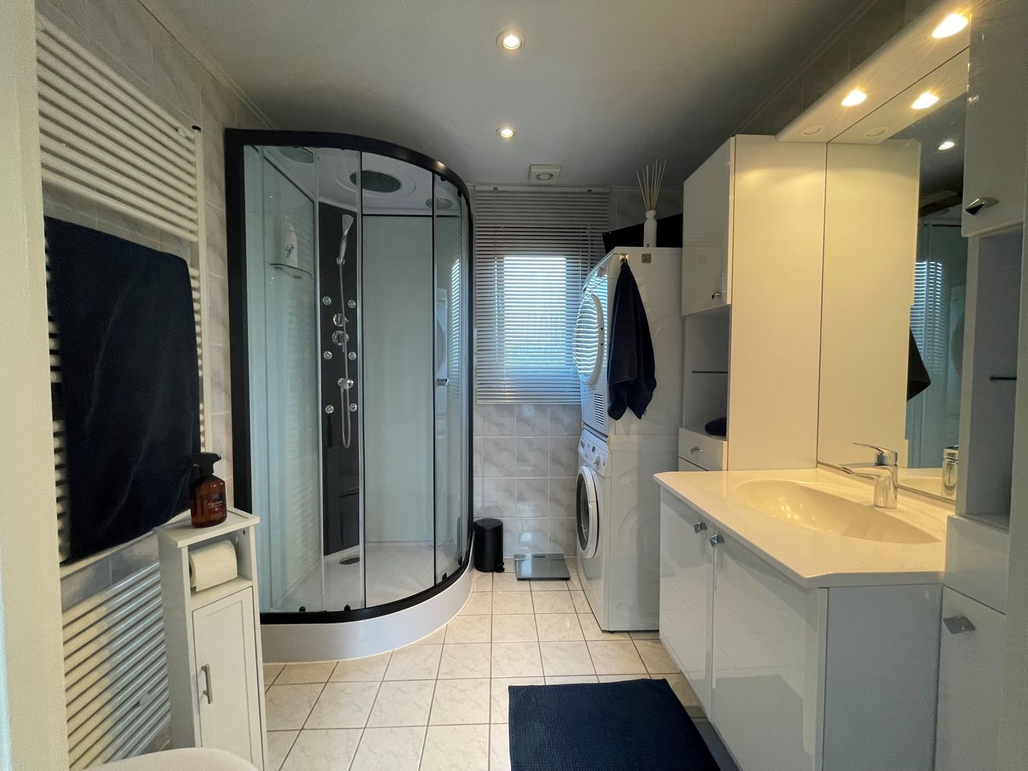 Foto 14 van Venelaan 7-9