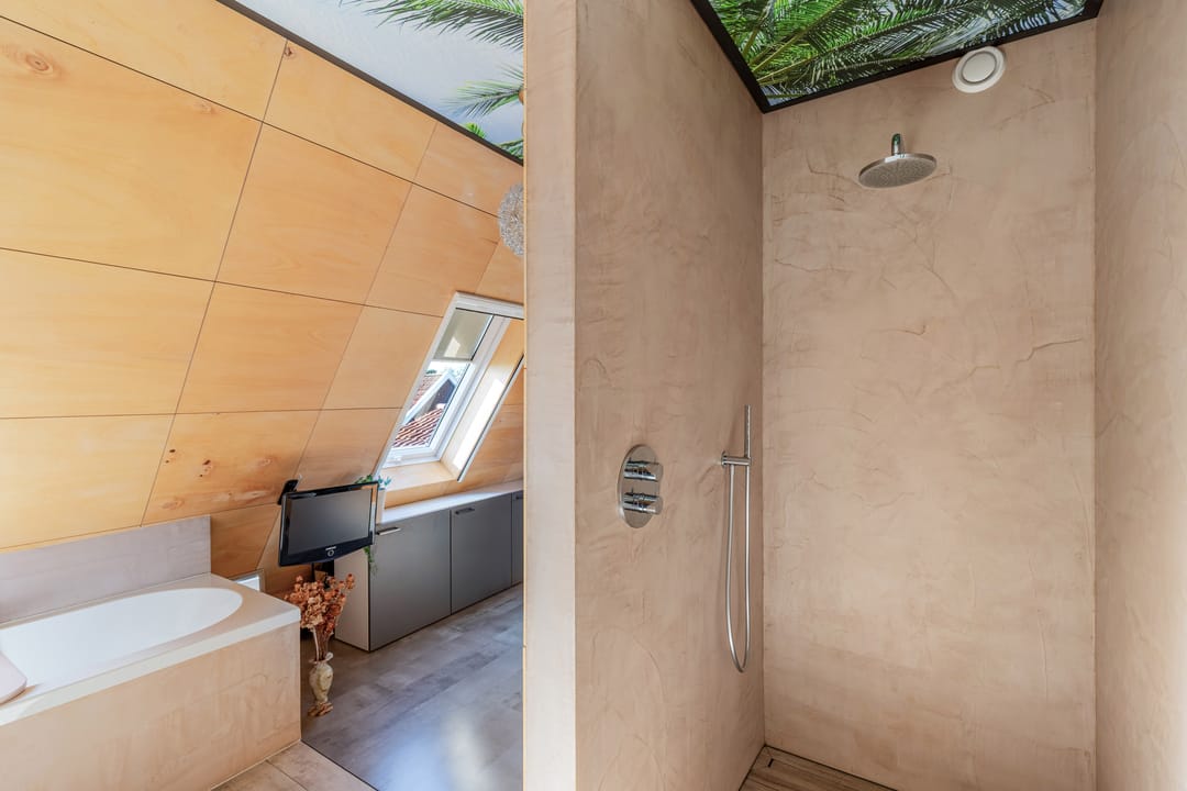 Luxury Village Villa with B&B and Scenic Views — 52