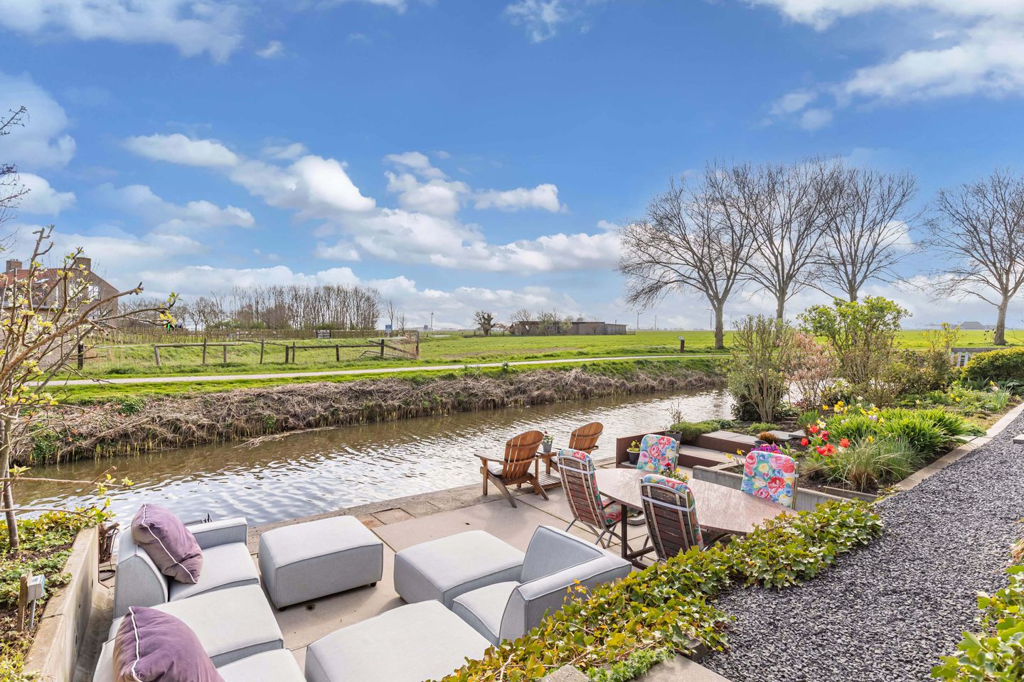 Luxury Village Villa with B&B and Scenic Views — 59