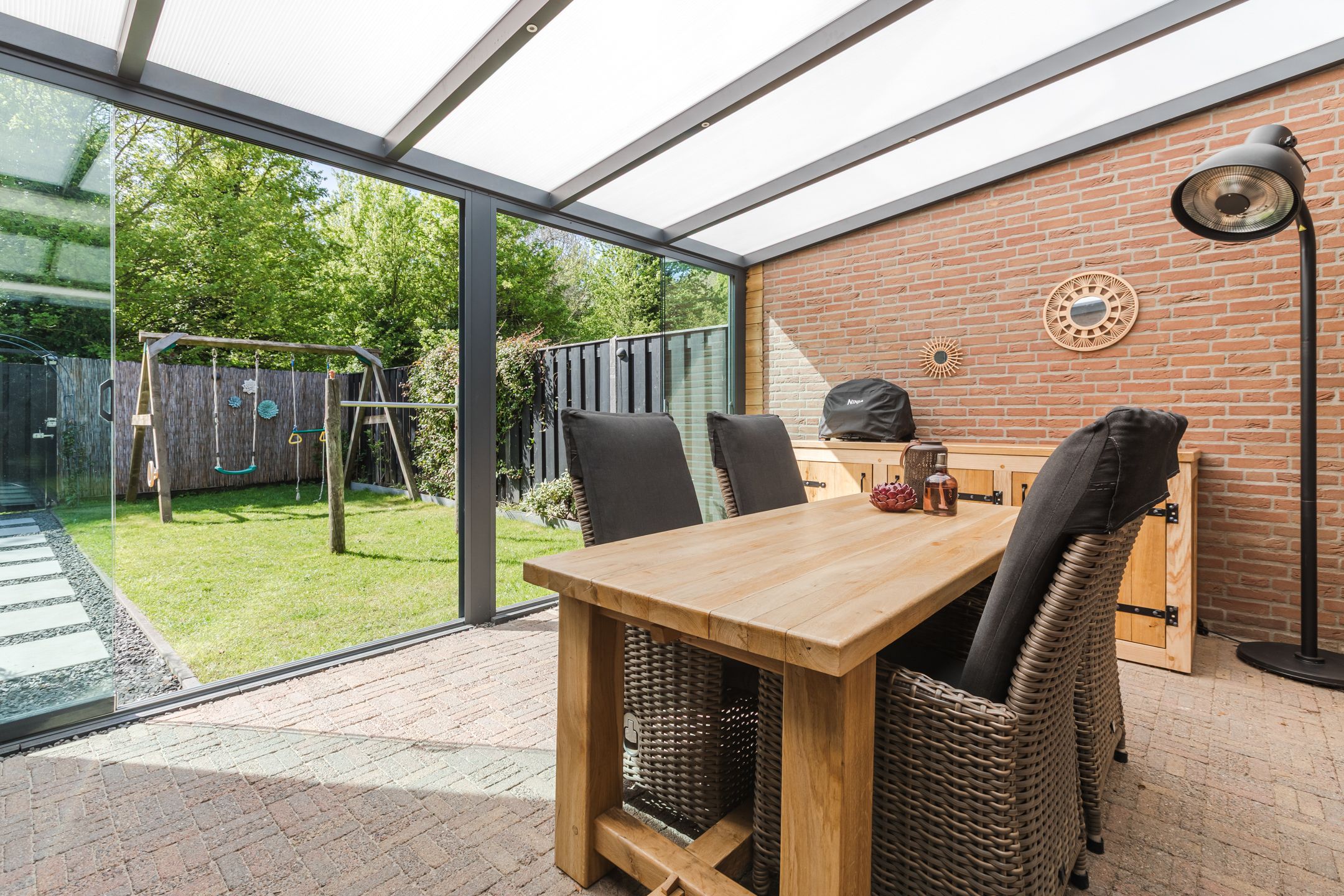 Photo 3 of Kardinaalsmuts 110