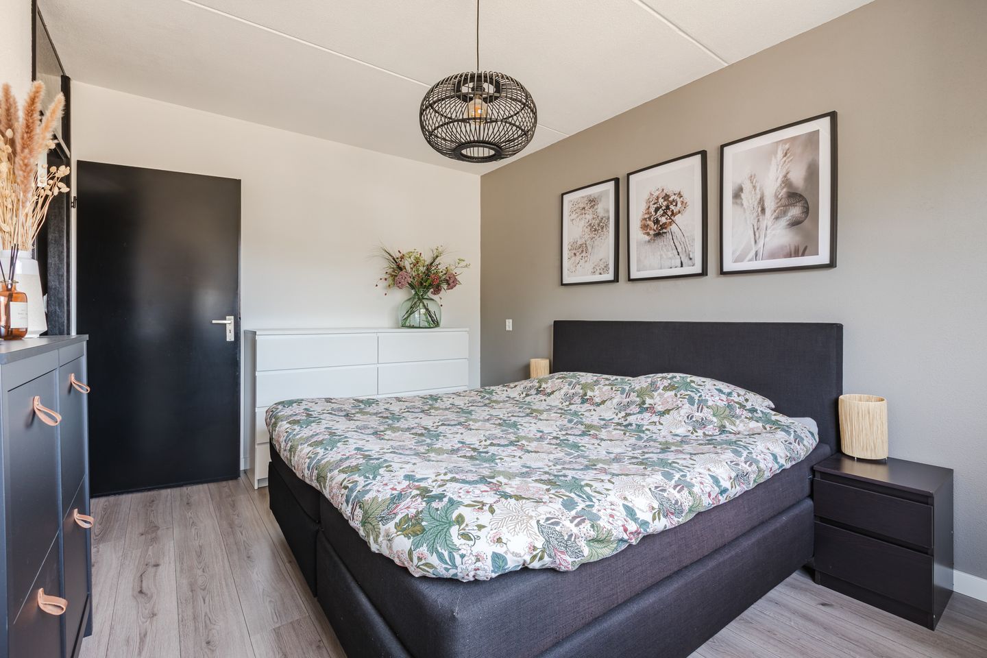 Photo 14 of Kardinaalsmuts 110