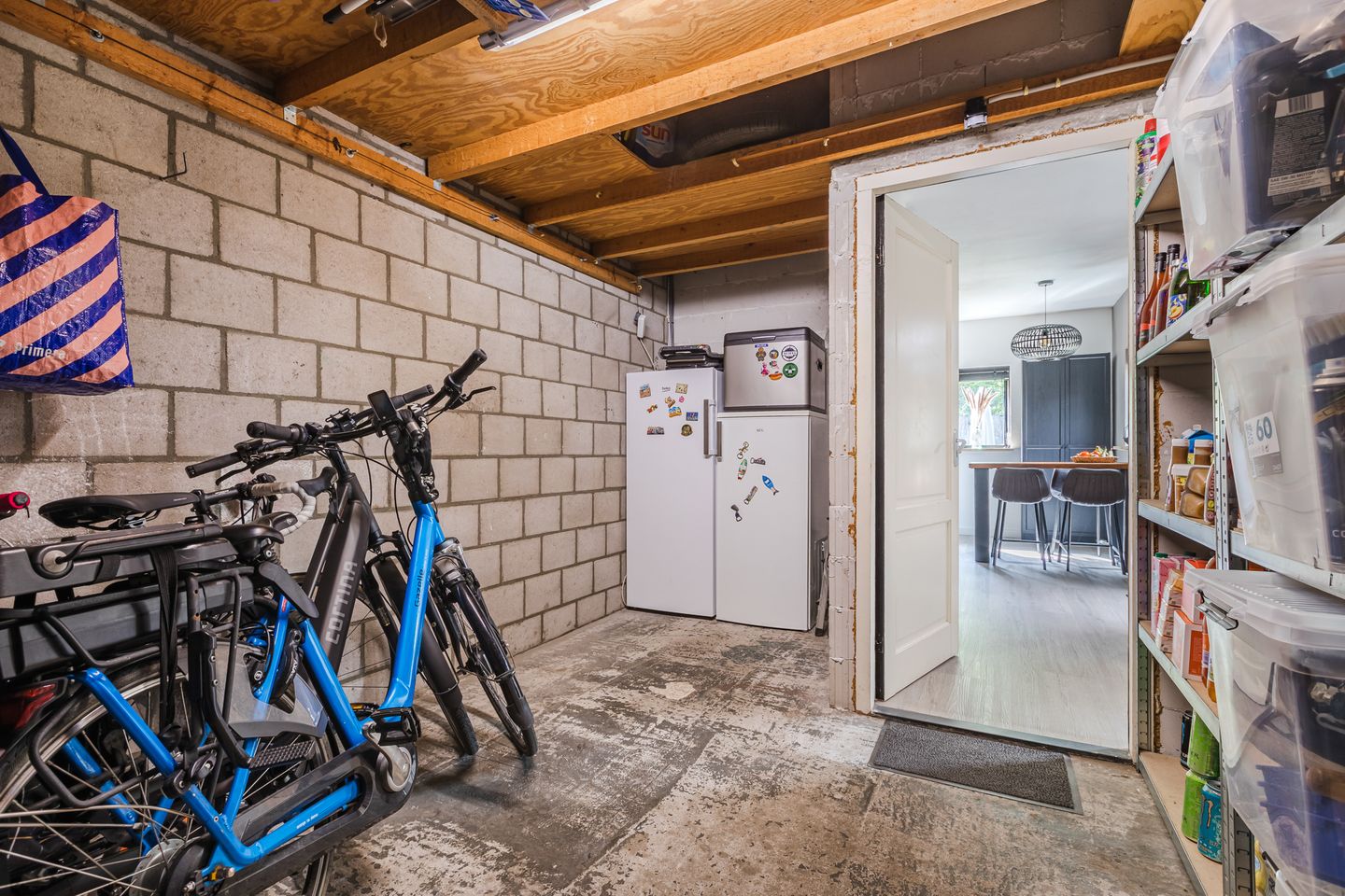 Photo 29 of Kardinaalsmuts 110