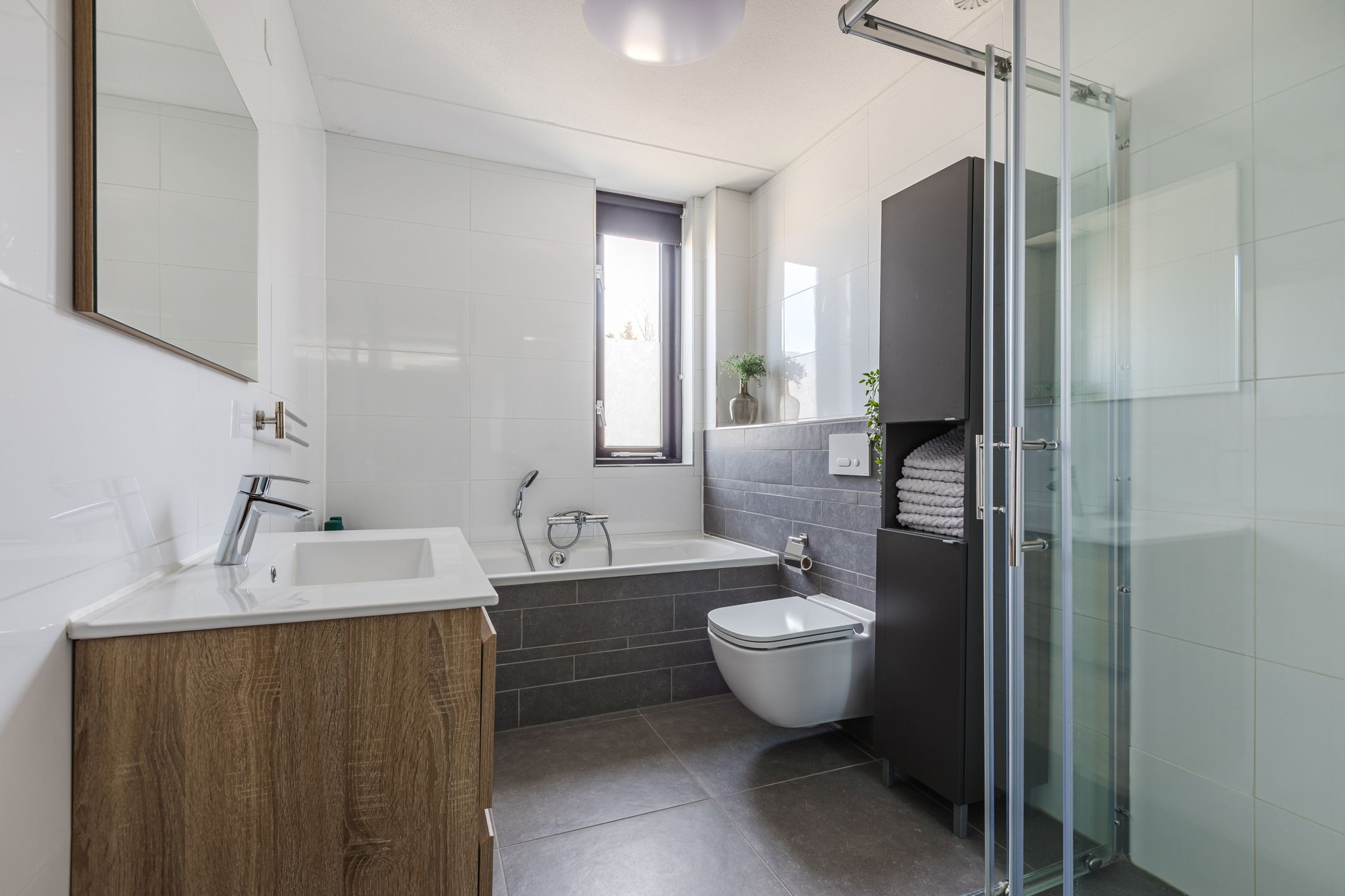 Photo 18 of Kardinaalsmuts 110