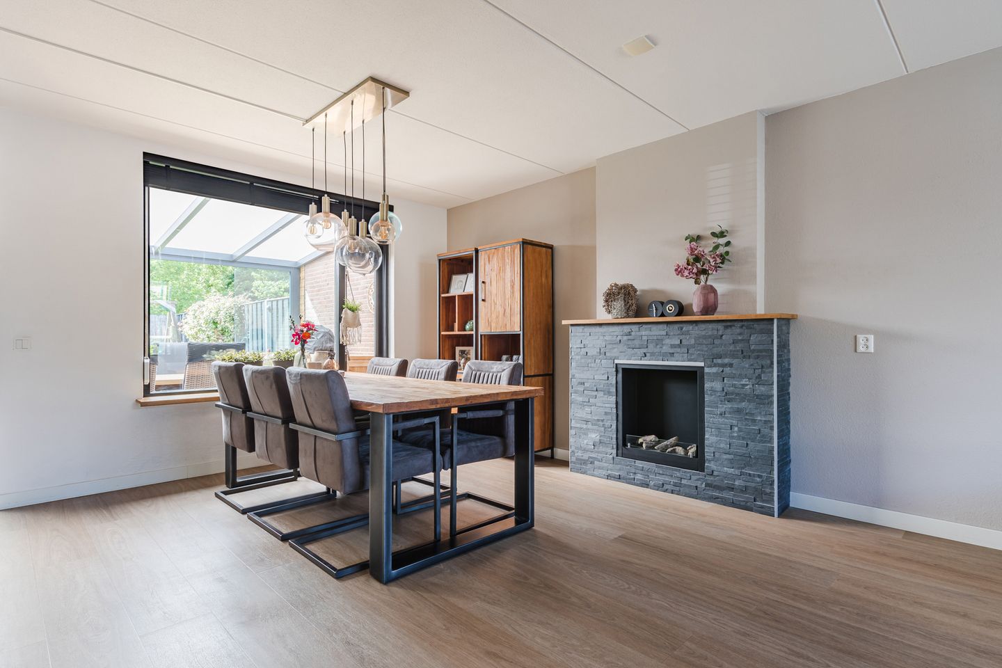 Photo 10 of Kardinaalsmuts 110