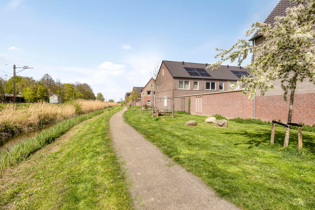 Foto 32 van Baas en Domburgstraat 31