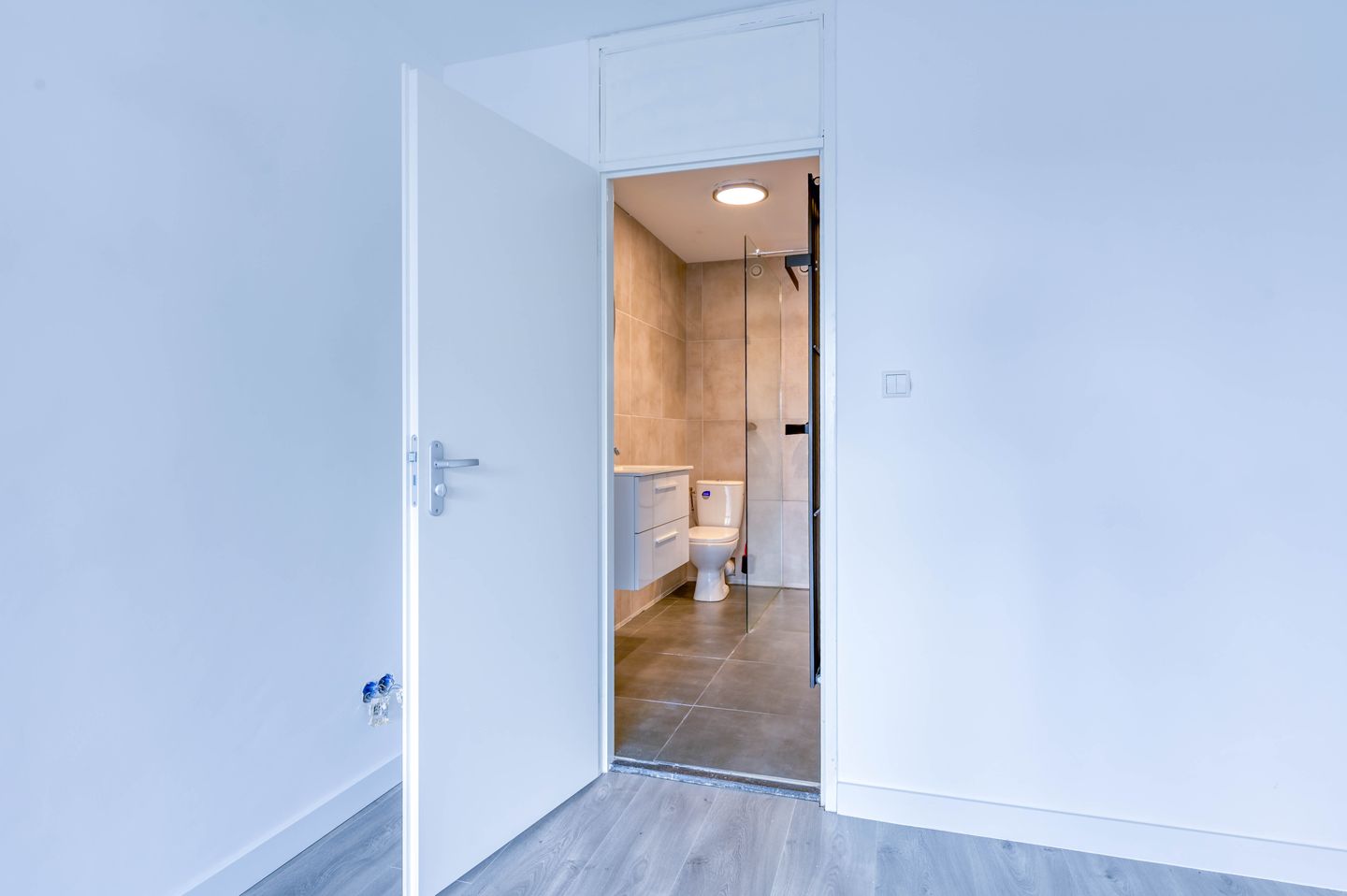 Foto 35 van Gevers Deynootplein 160