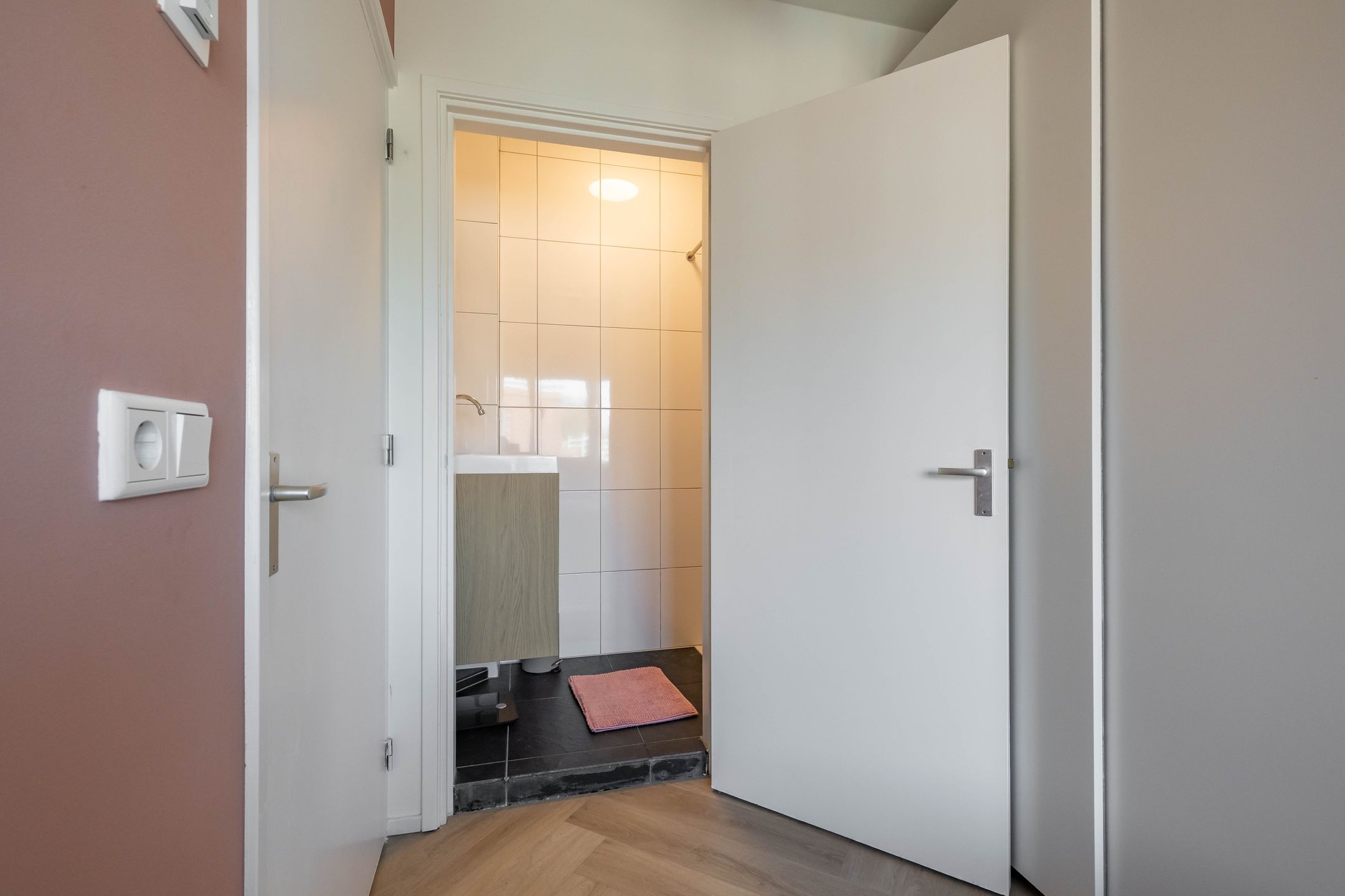 Foto 15 van Middenstraat 2-B