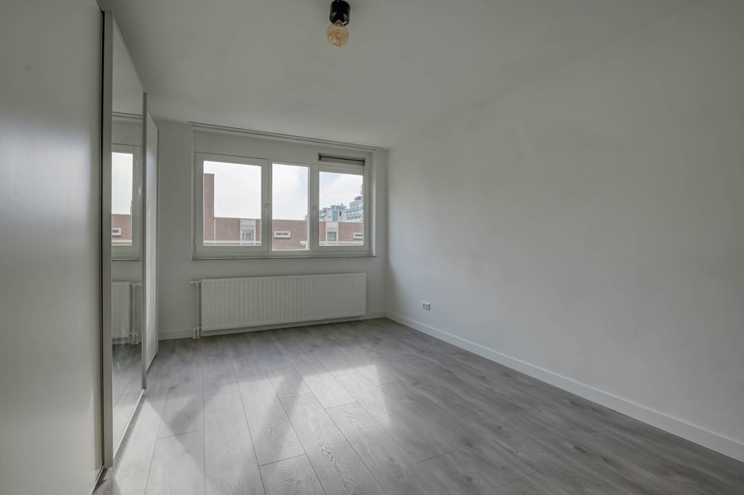 Foto 32 van Gevers Deynootplein 160