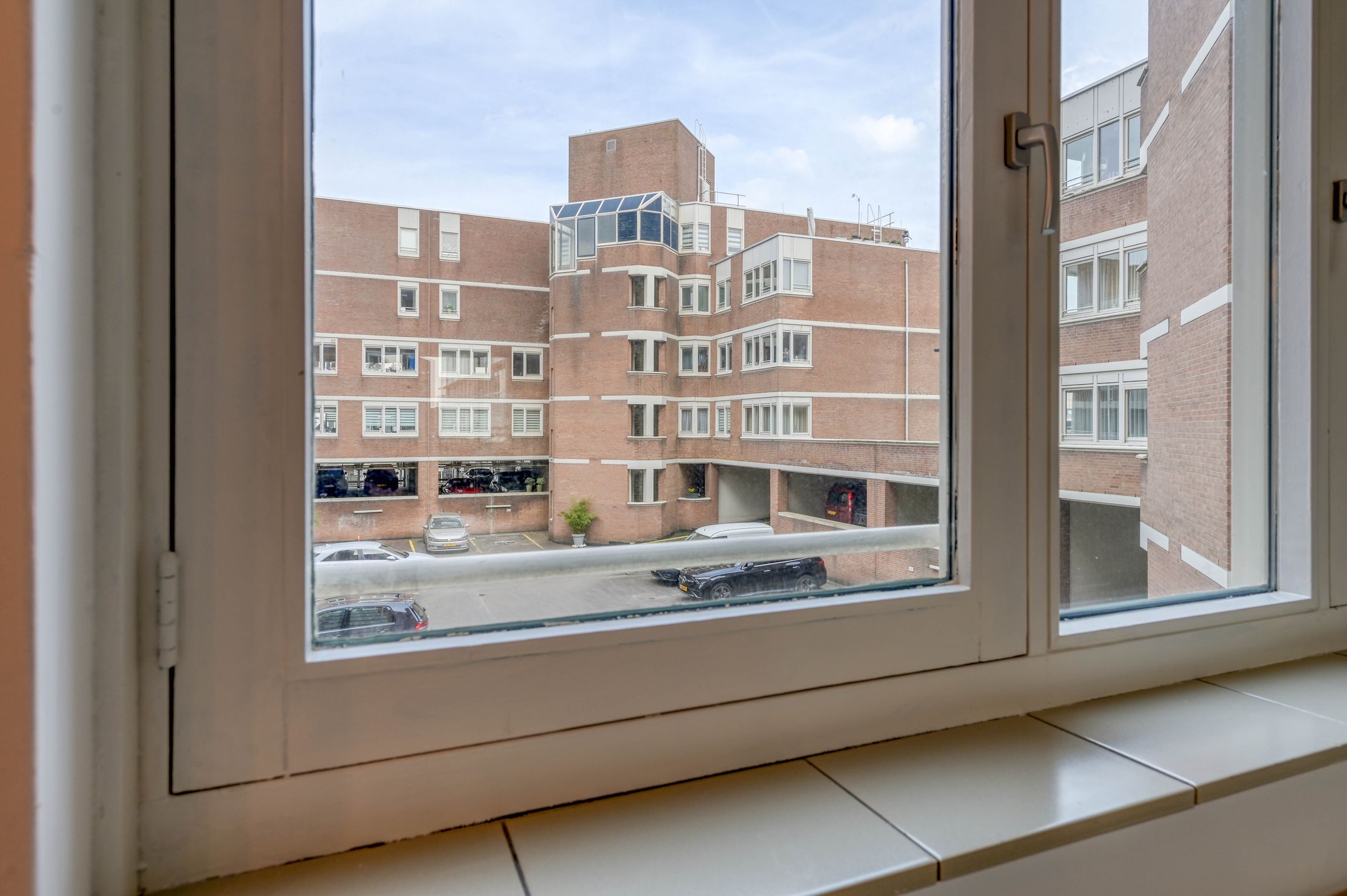 Foto 21 van Gevers Deynootplein 160