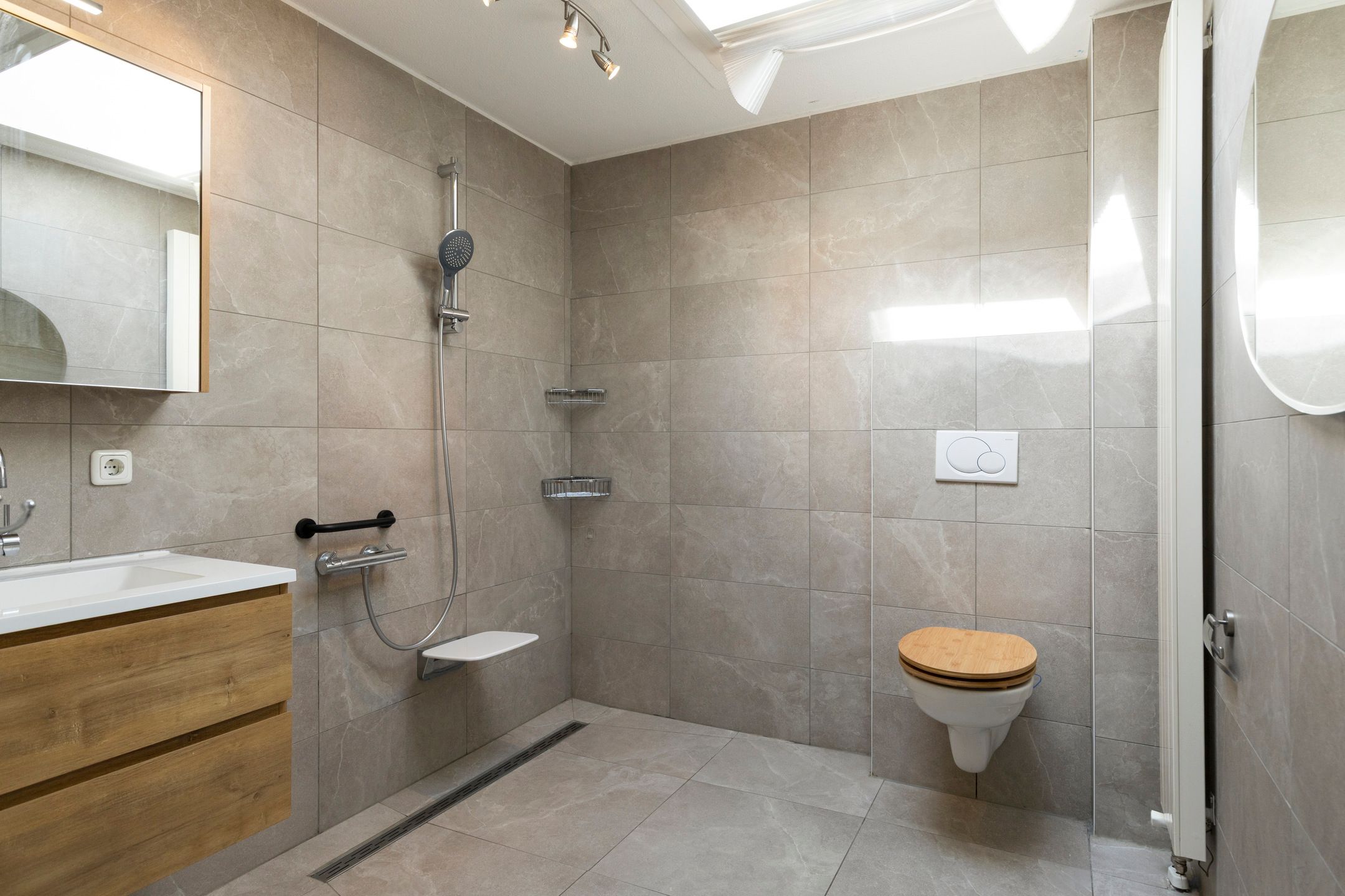 Foto 21 van Atilla 39