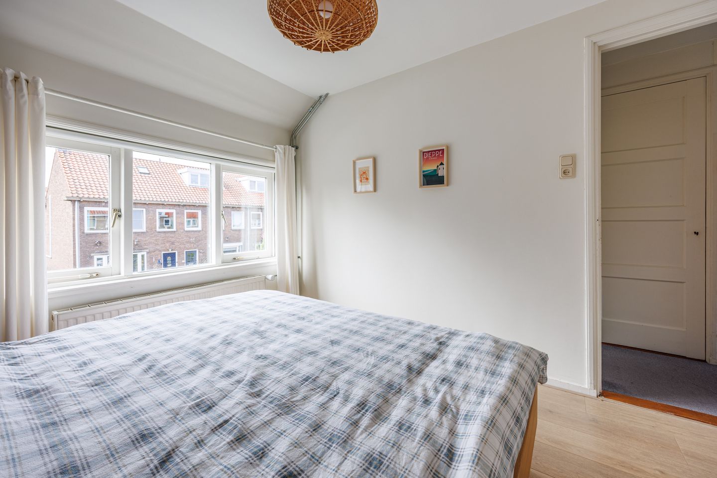 Foto 29 van Tak van Poortvlietstraat 8