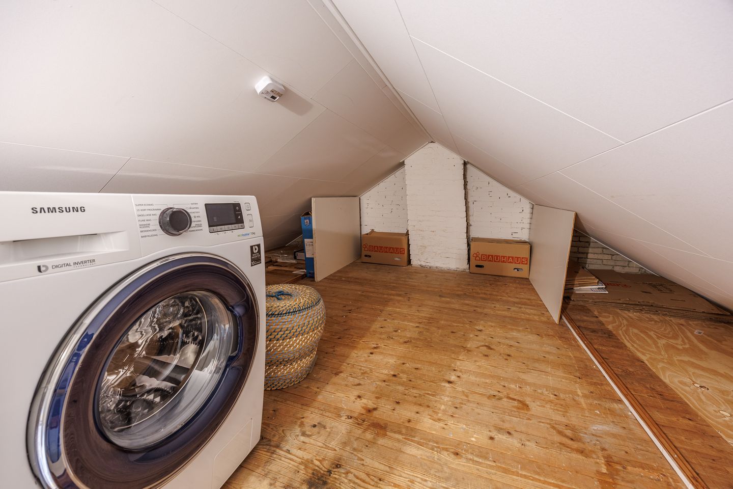 Foto 35 van Tak van Poortvlietstraat 8