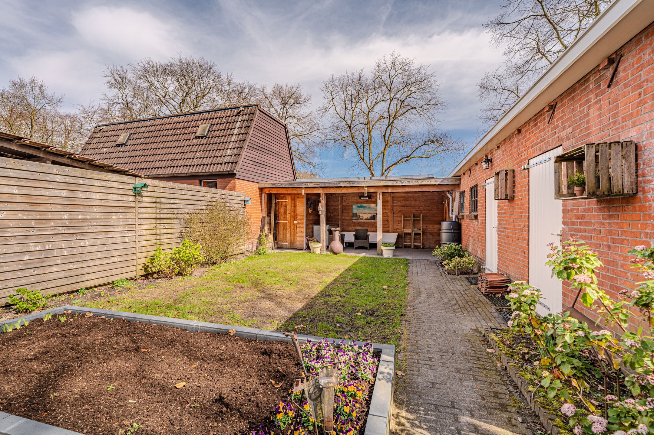 Foto 42 van Esbörgstraat 4