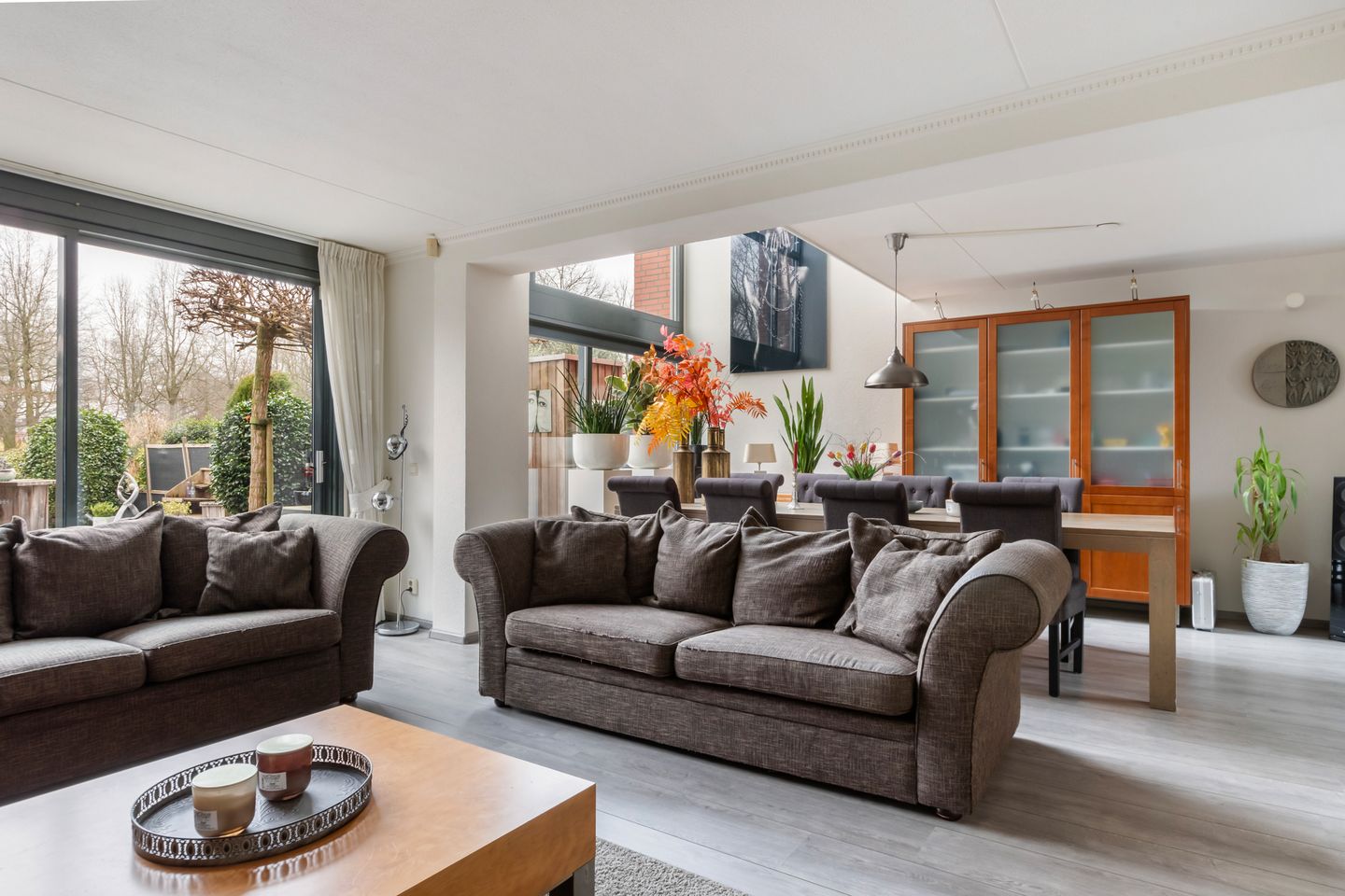 Foto 10 van Burg Van Heugtenlaan 55