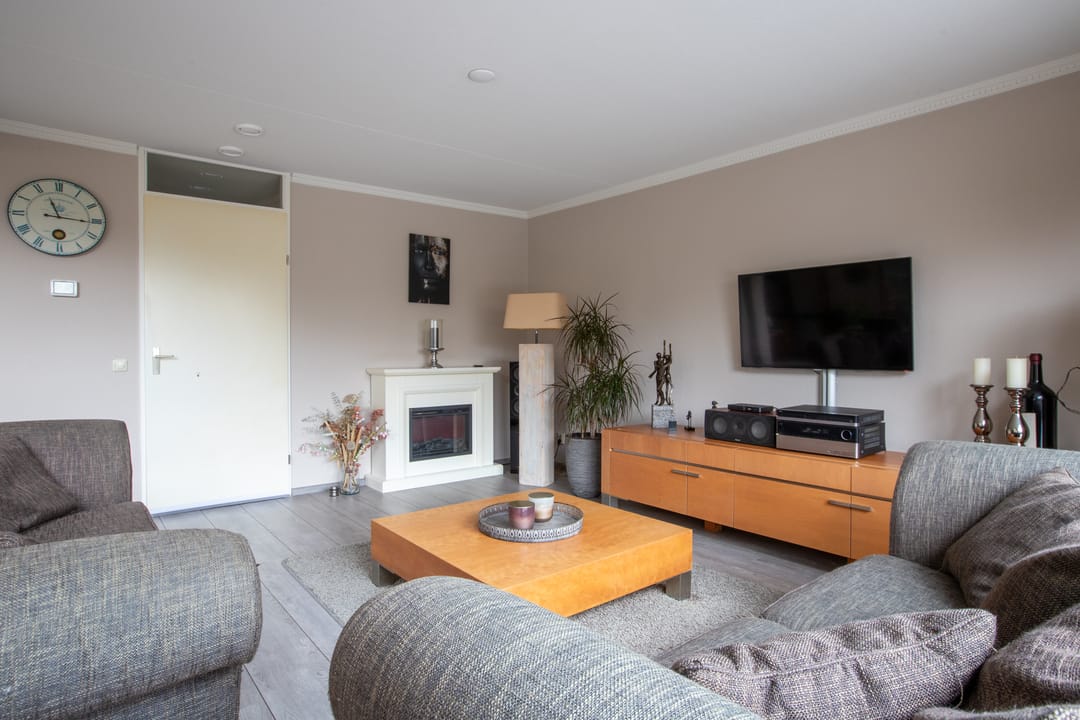 Foto 13 van Burg Van Heugtenlaan 55