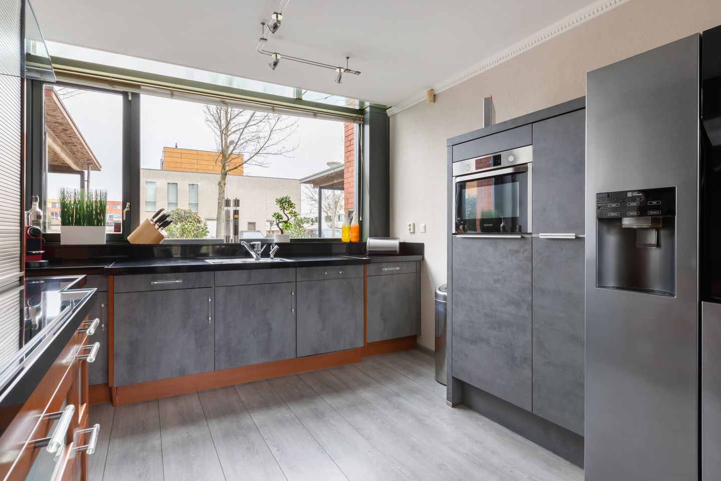 Foto 19 van Burg Van Heugtenlaan 55