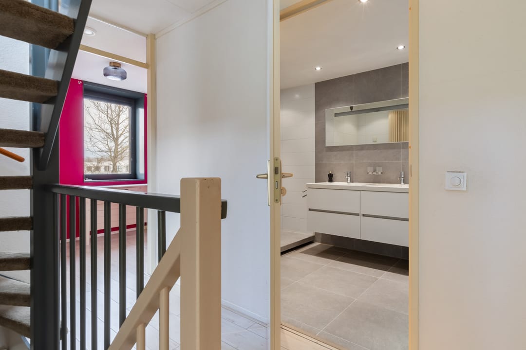 Foto 38 van Burg Van Heugtenlaan 55