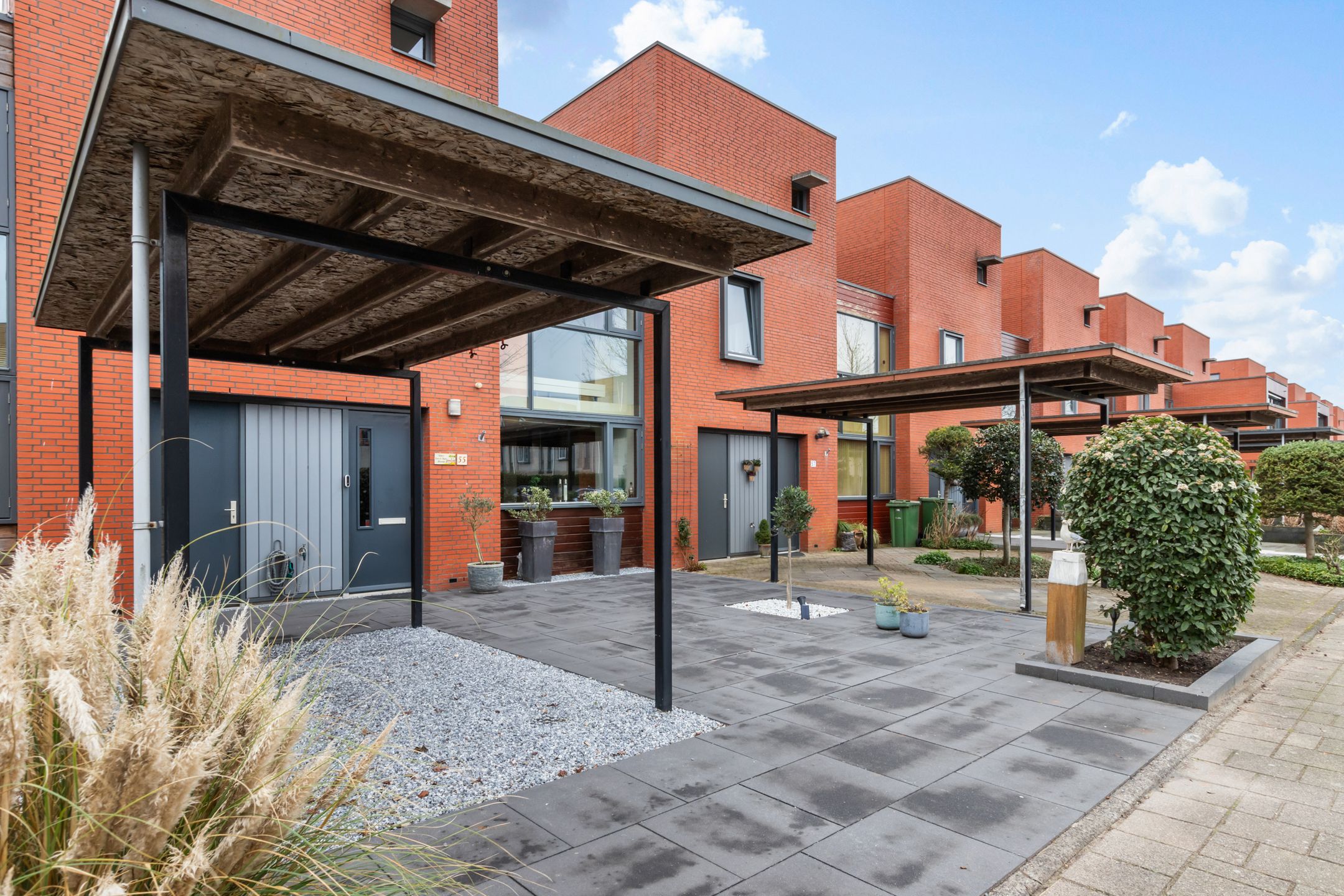 Foto 6 van Burg Van Heugtenlaan 55