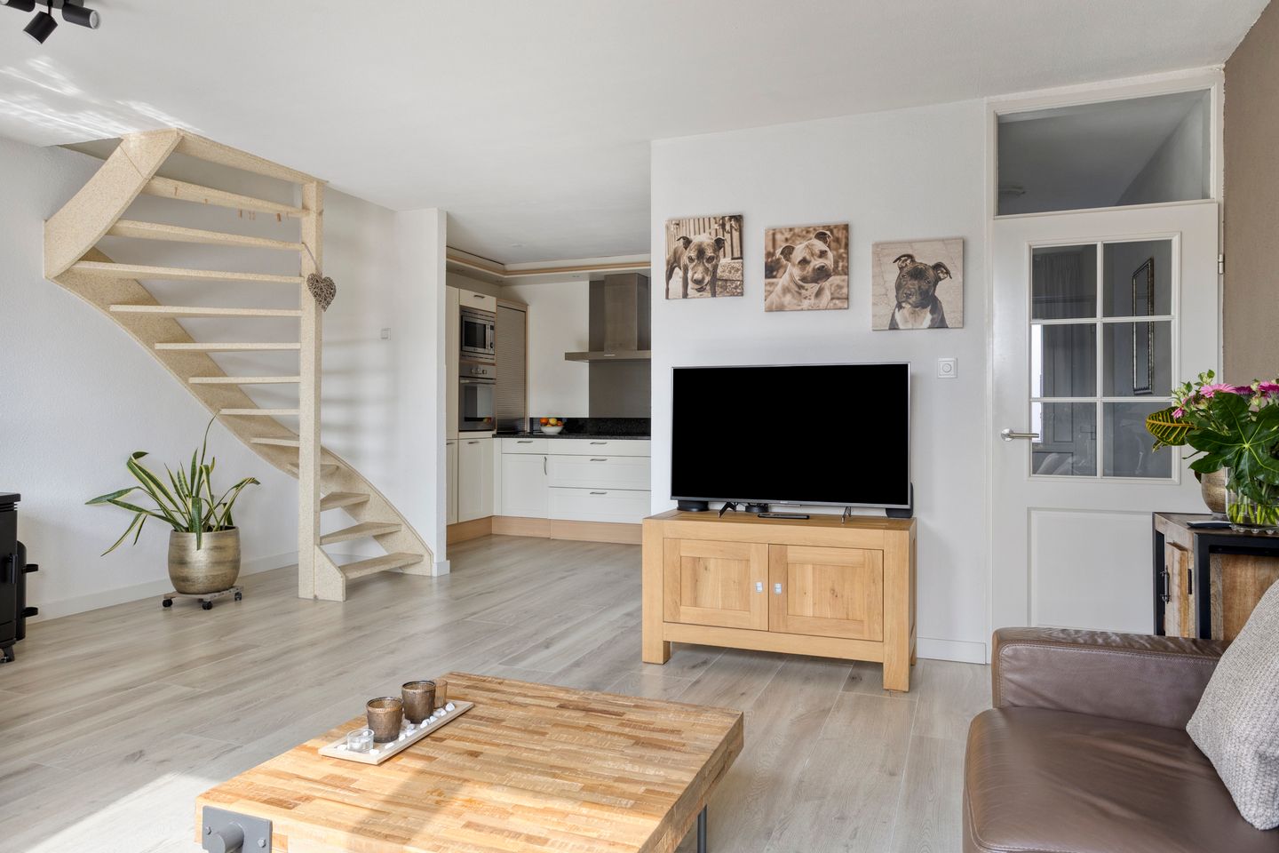 Foto 10 van Vlasweel 7