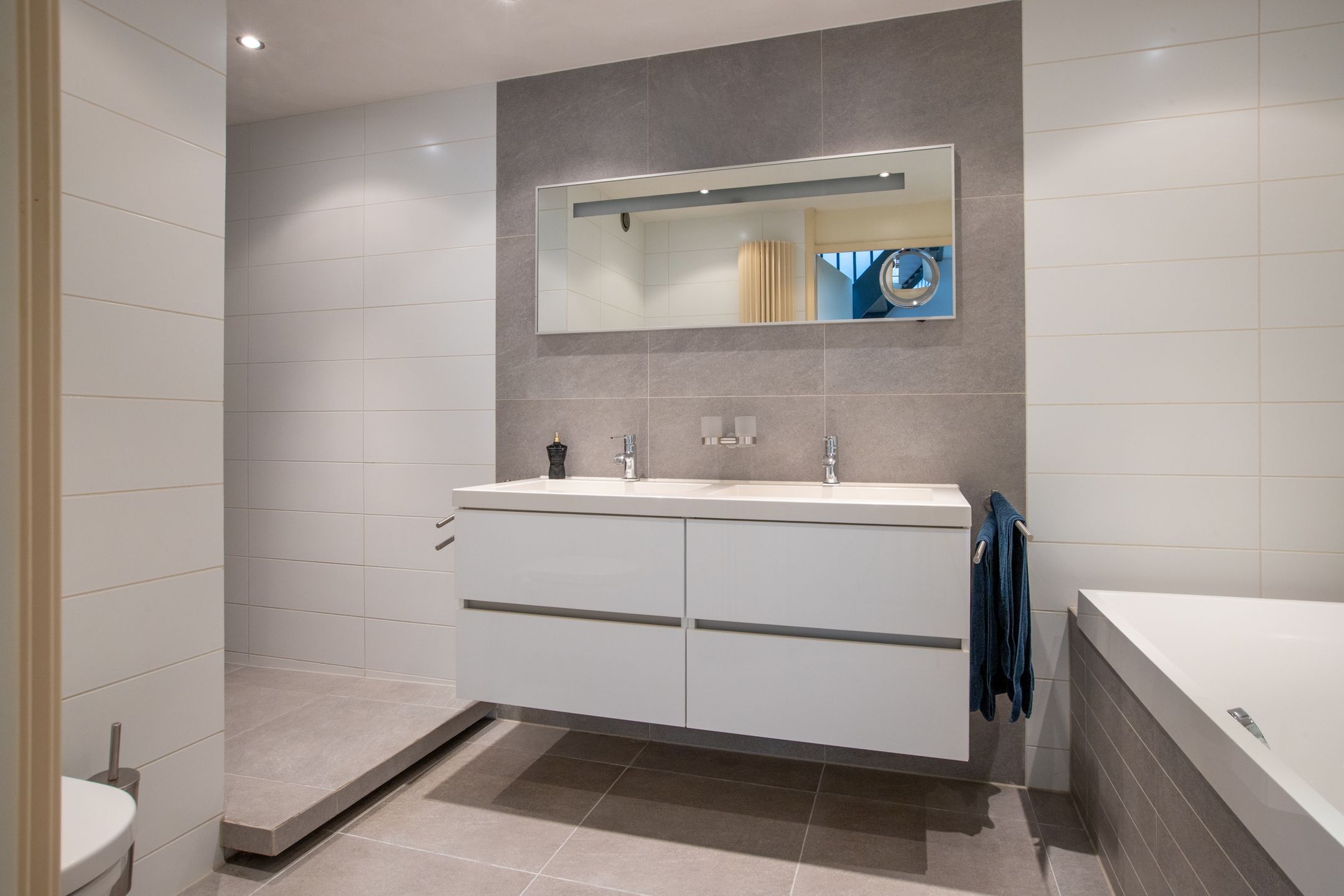 Foto 39 van Burg Van Heugtenlaan 55