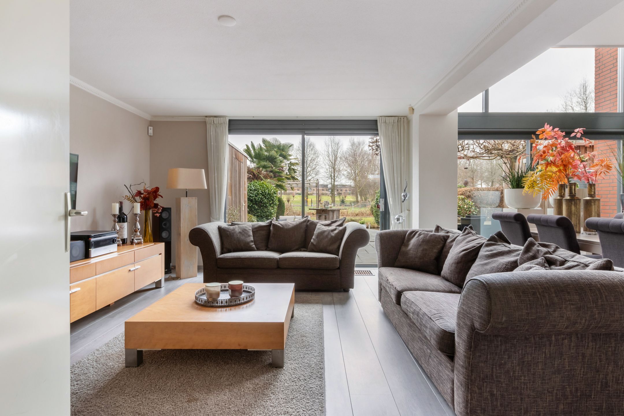 Foto 9 van Burg Van Heugtenlaan 55