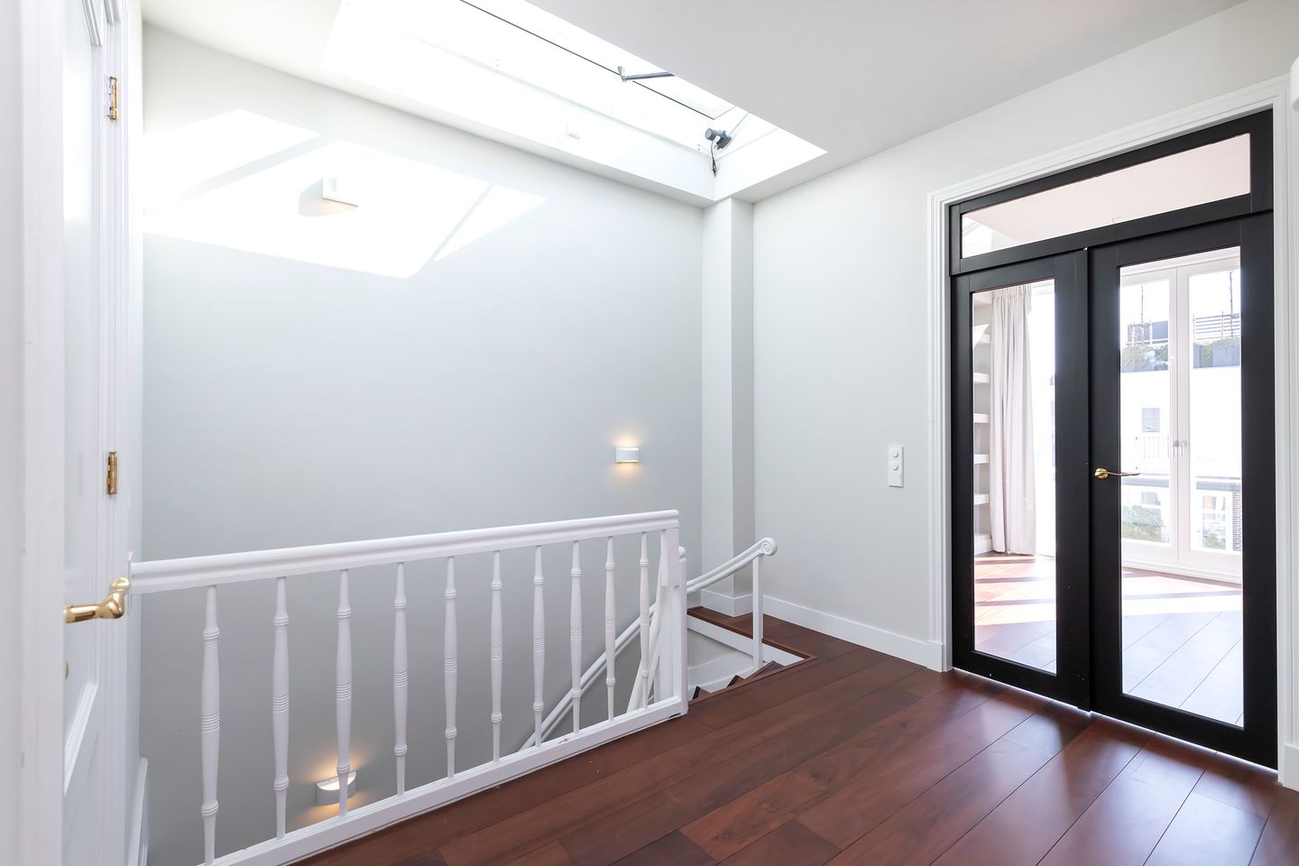 Photo 14 of Valeriusstraat 137-3