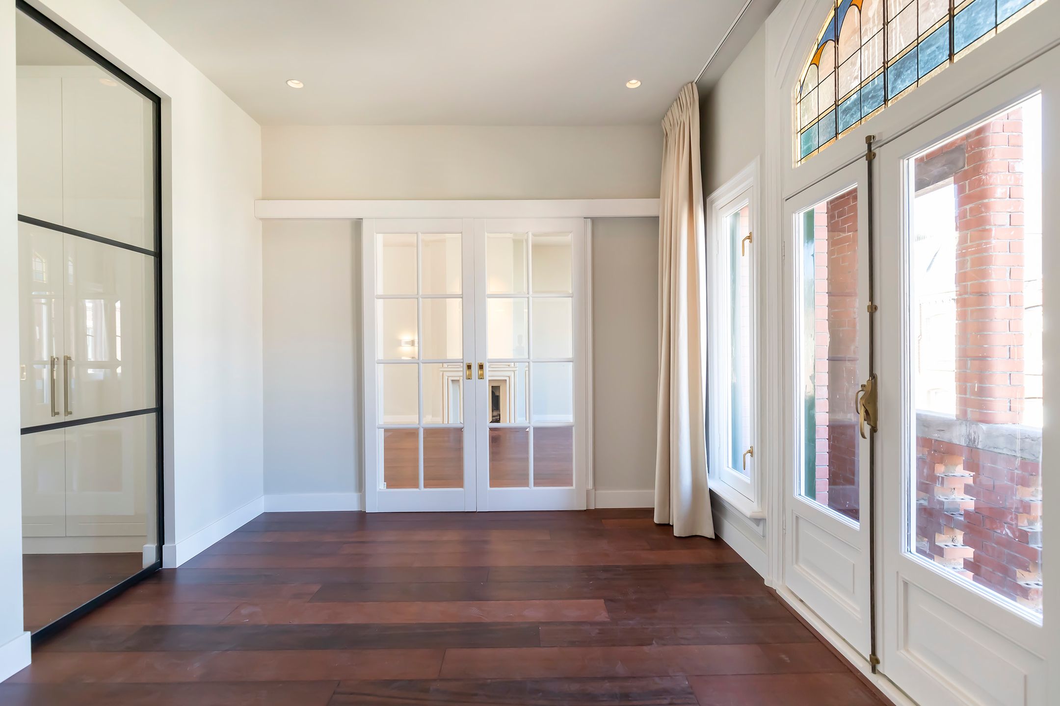 Photo 12 of Valeriusstraat 137-3