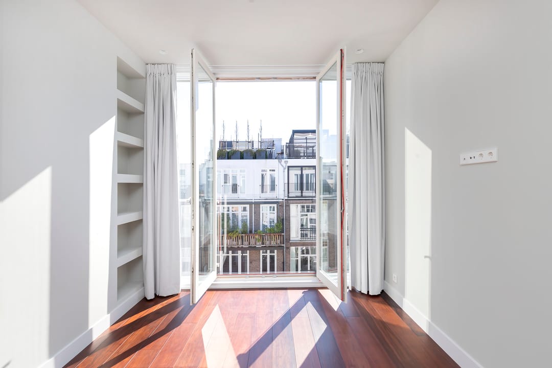 Photo 16 of Valeriusstraat 137-3