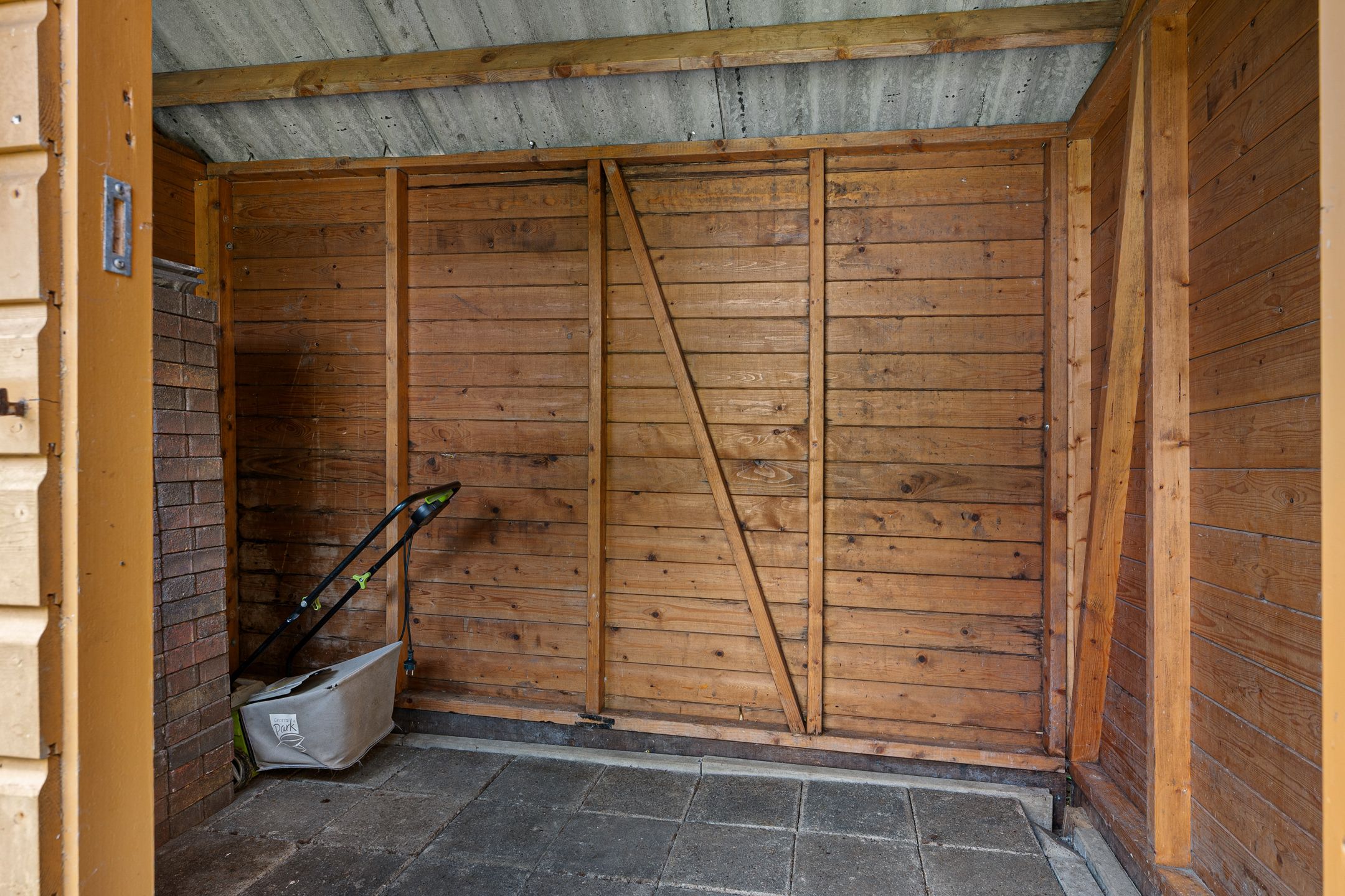 Photo 42 of Schuur 87