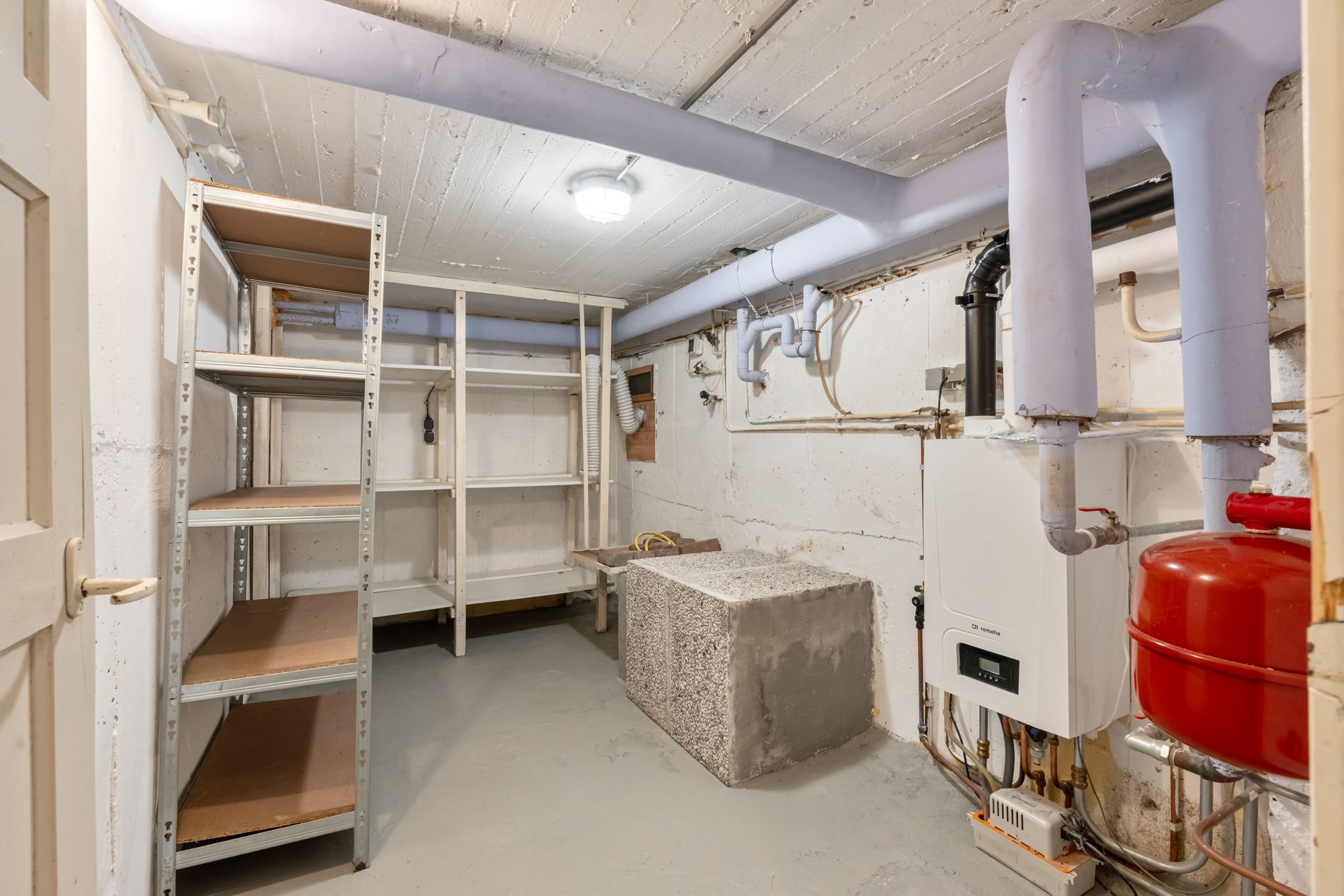 Photo 27 of Kochstraat 8